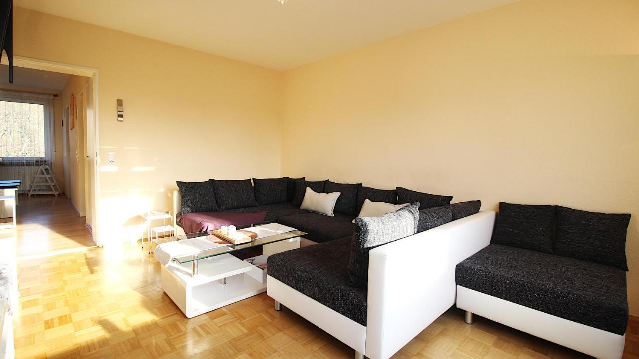 Apartment With Sunny Balcony, Near Main River